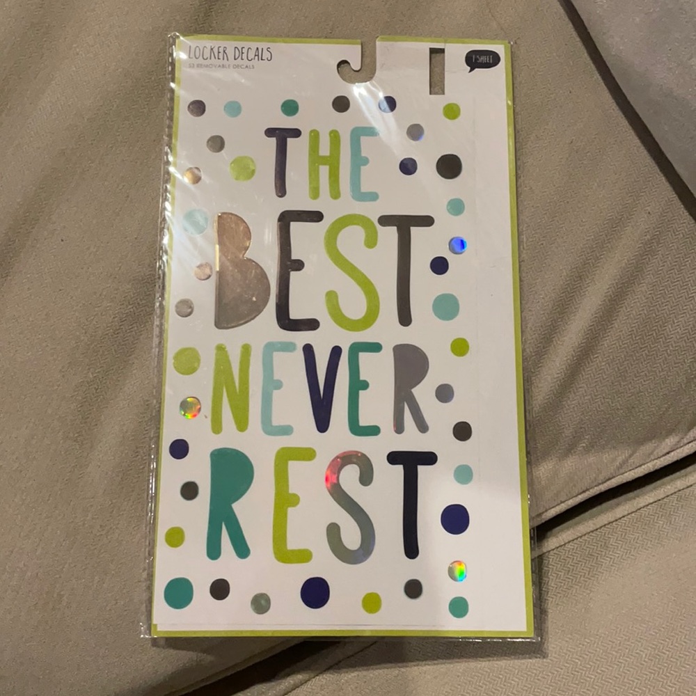 LAST CHANCE 3FOR15 Polka Dot Locker Decal